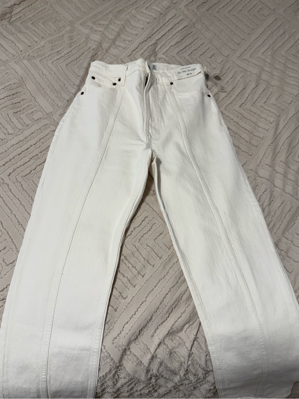 Abercrombie & Fitch White 90’s Straight Seam-Front Jeans